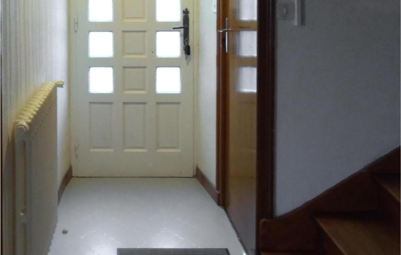 Cozy Home In Plancoet With Wifi Bagian luar foto