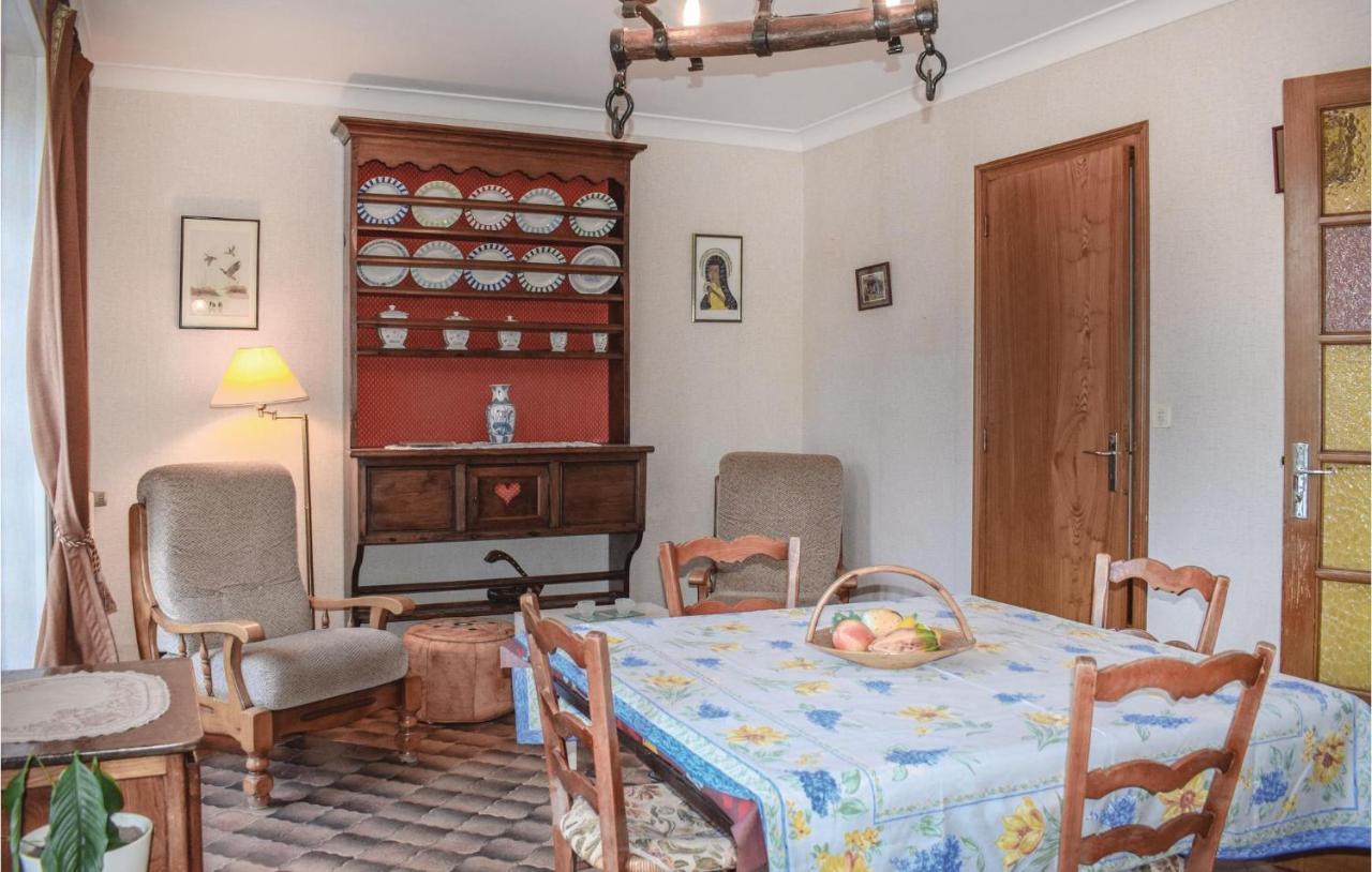 Cozy Home In Plancoet With Wifi Bagian luar foto