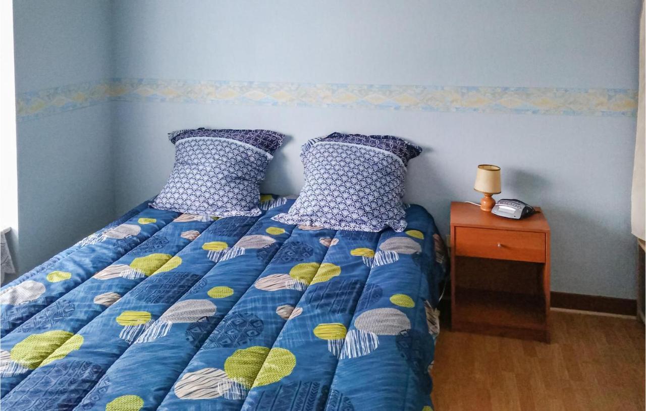 Cozy Home In Plancoet With Wifi Bagian luar foto
